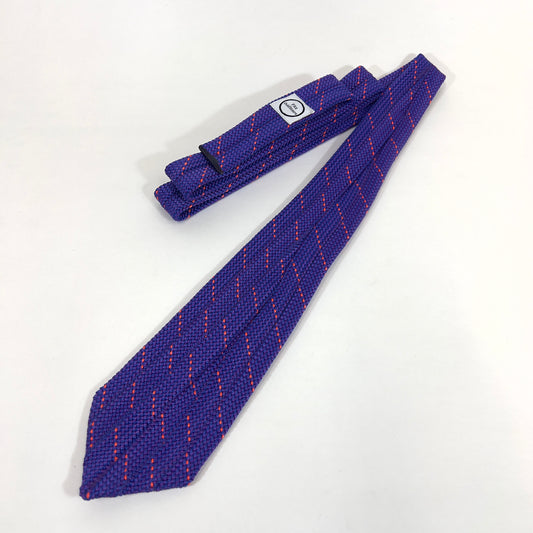 Purple tie