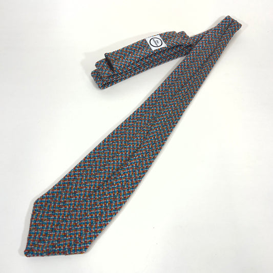 Urquhart tie