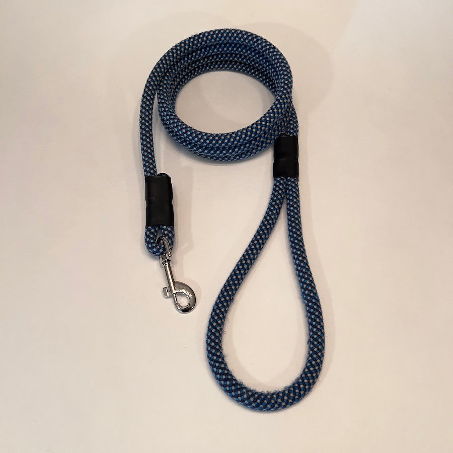 Speckled Blue Leash
